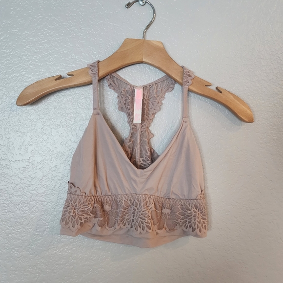 PINK Victoria's Secret Other - Victoria's Secret PINK Unlined Lace Bralette